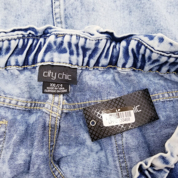 *NEW* CITY CHIC Cali Denim Skirt Light Denim Size 24 NWT - Picture 9 of 9